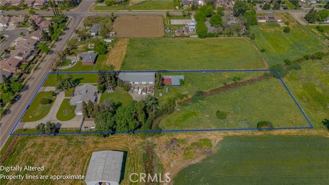 3692 N Gardner, Merced, CA 95340