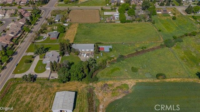 3692 N Gardner, Merced, CA 95340