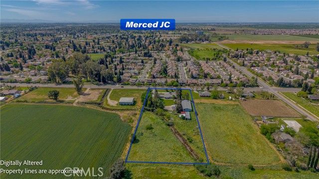 3692 N Gardner, Merced, CA 95340