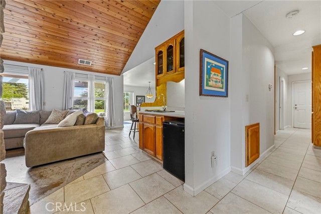 3692 N Gardner, Merced, CA 95340