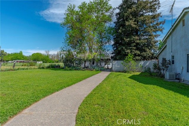 3692 N Gardner, Merced, CA 95340