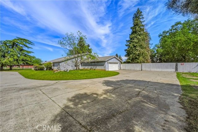 3692 N Gardner, Merced, CA 95340