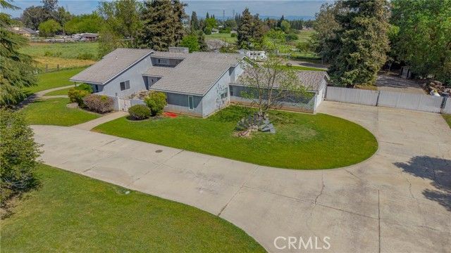 3692 N Gardner, Merced, CA 95340