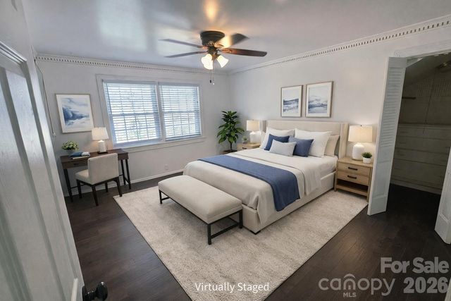 34 Landfair Lane, Hendersonville, NC 28792
