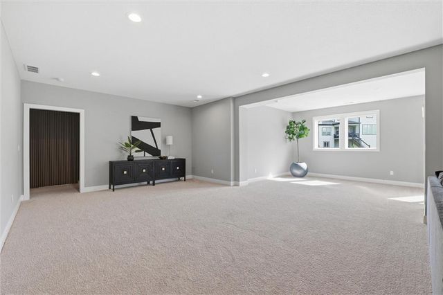15845 Fontana Street, Overland Park, KS 66224