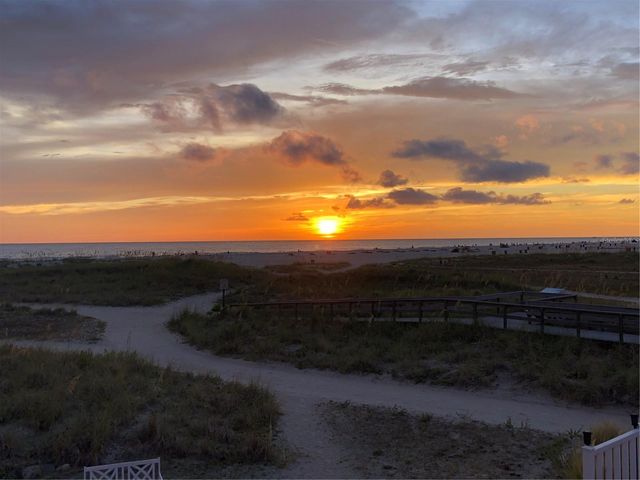 10280 GULF BOULEVARD 25, Treasure Island, FL 33706