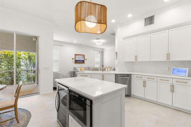 9706 GRETNA GREEN DRIVE, Tampa, FL 33626