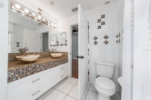8810 KENSINGTON COURT, Kissimmee, FL 34747