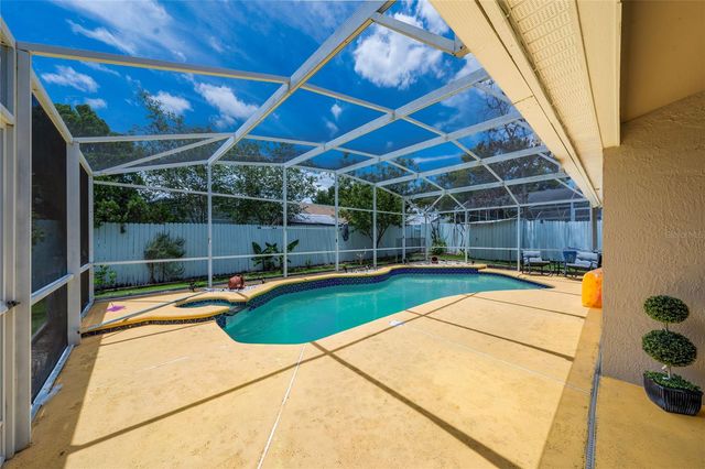 8810 KENSINGTON COURT, Kissimmee, FL 34747