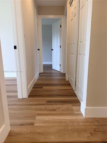 12104 SW 110th St Cir S, Miami, FL 33186