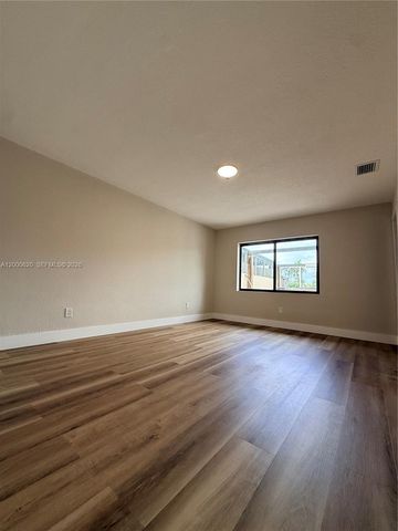 12104 SW 110th St Cir S, Miami, FL 33186