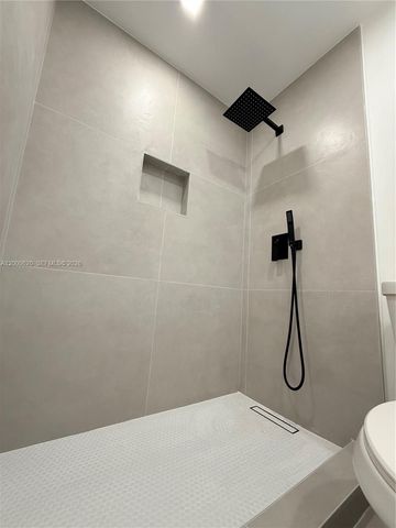 12104 SW 110th St Cir S, Miami, FL 33186