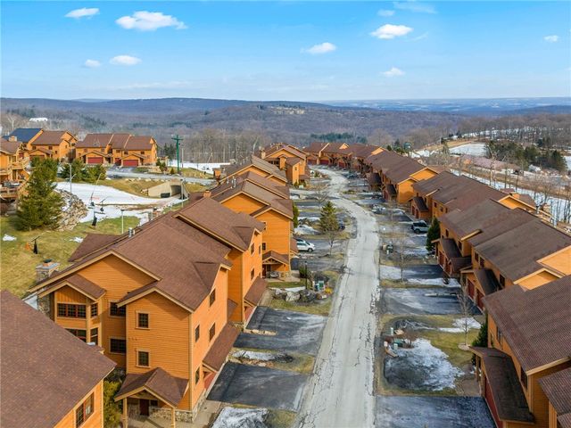 141 Southwind Drive, Seven Springs Resort, PA 15622