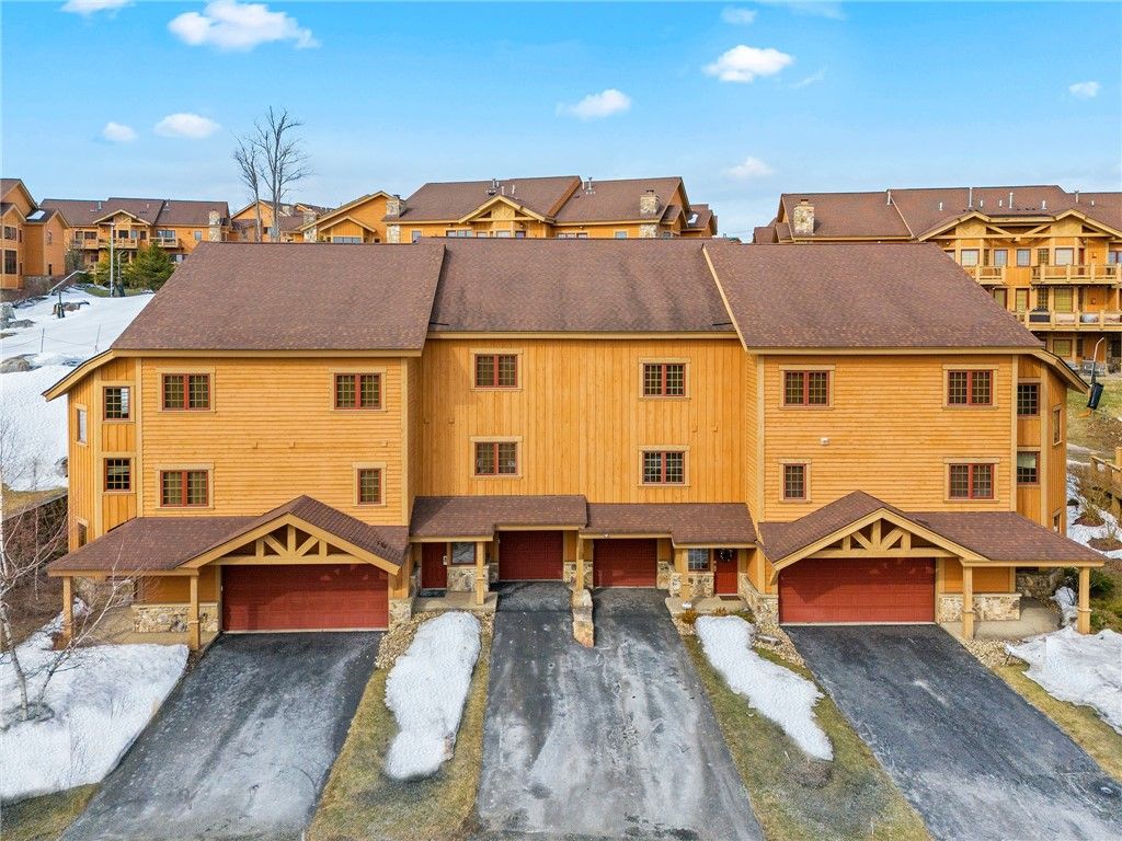 141 Southwind Drive, Seven Springs Resort, PA 15622