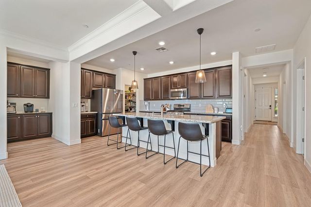 9381 Lilac Bush Ct, Sacramento, CA 95829