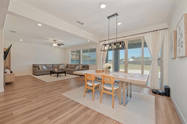 9381 Lilac Bush Ct, Sacramento, CA 95829