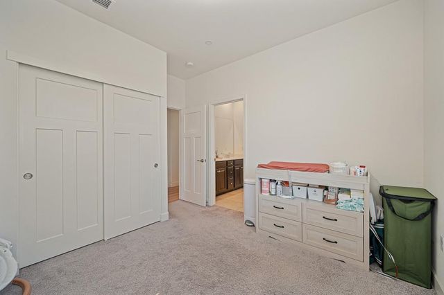 9381 Lilac Bush Ct, Sacramento, CA 95829