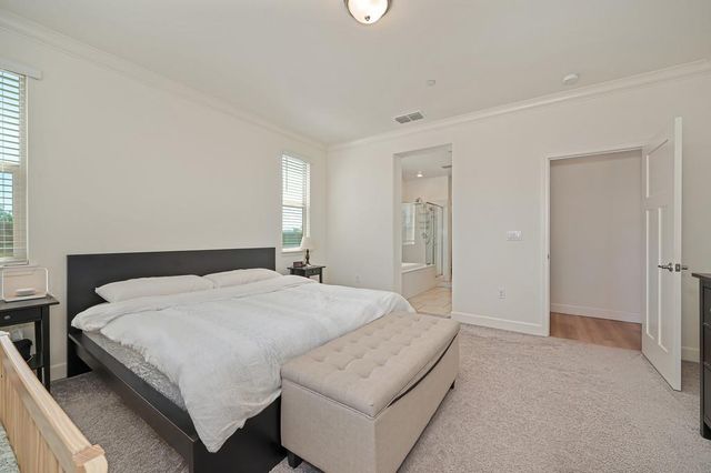 9381 Lilac Bush Ct, Sacramento, CA 95829