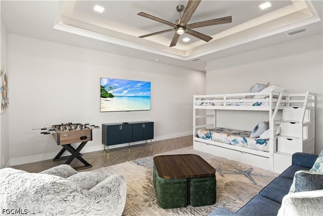 1422 Mohawk PKWY, Cape Coral, FL 33914