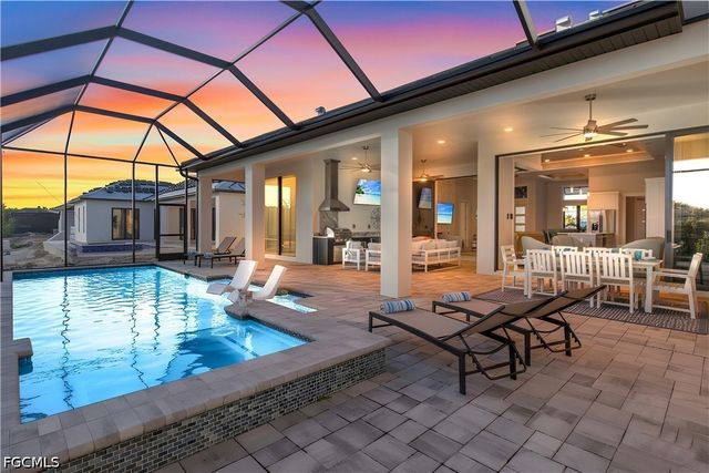 1422 Mohawk PKWY, Cape Coral, FL 33914