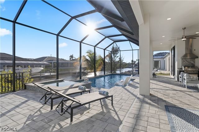 1422 Mohawk PKWY, Cape Coral, FL 33914