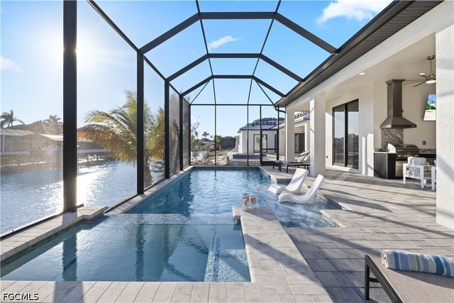 1422 Mohawk PKWY, Cape Coral, FL 33914