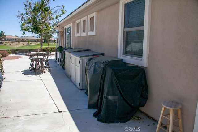 19611 Castle Harbor Court, Apple Valley, CA 92308