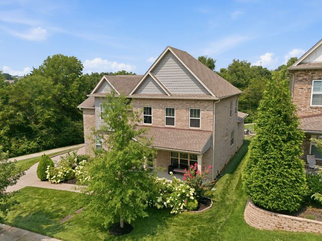 2205 Kirkwall Dr, Nolensville, TN 37135