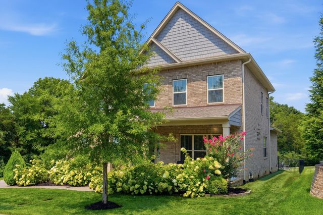 2205 Kirkwall Dr, Nolensville, TN 37135