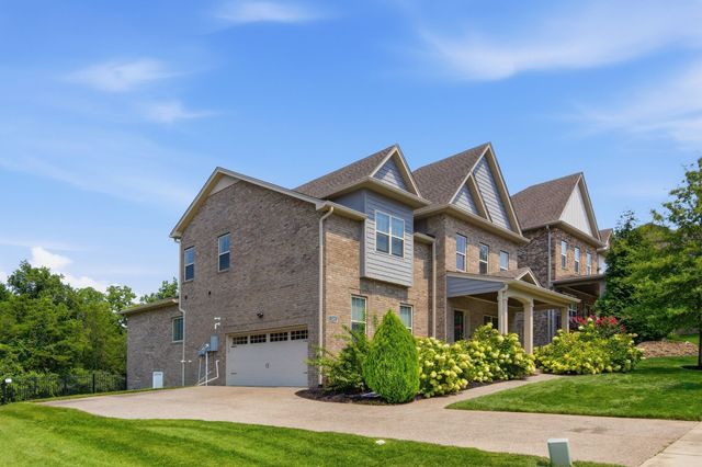 2205 Kirkwall Dr, Nolensville, TN 37135