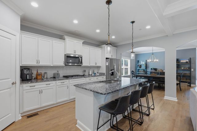 2205 Kirkwall Dr, Nolensville, TN 37135