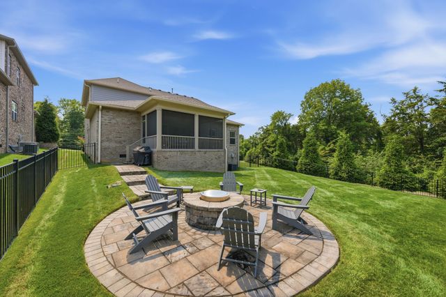 2205 Kirkwall Dr, Nolensville, TN 37135
