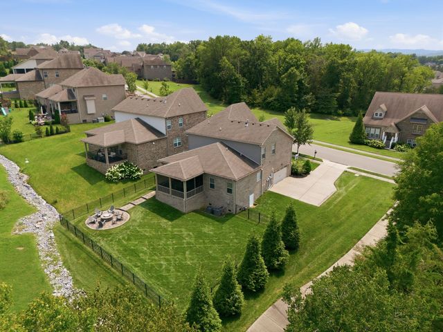 2205 Kirkwall Dr, Nolensville, TN 37135