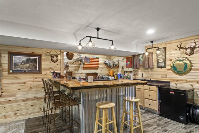 1904 Nighthawk Lane, Sauk City, WI 53583