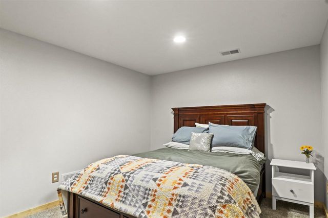 1904 Nighthawk Lane, Sauk City, WI 53583