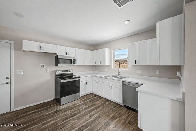 320 N 3RD Street, Avondale, AZ 85323