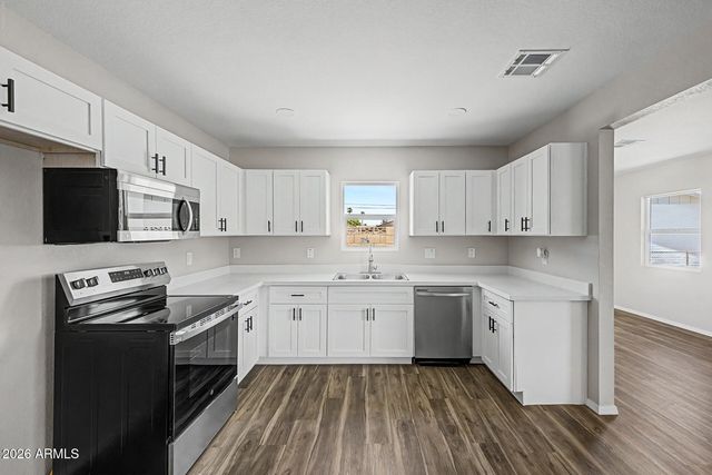 320 N 3RD Street, Avondale, AZ 85323