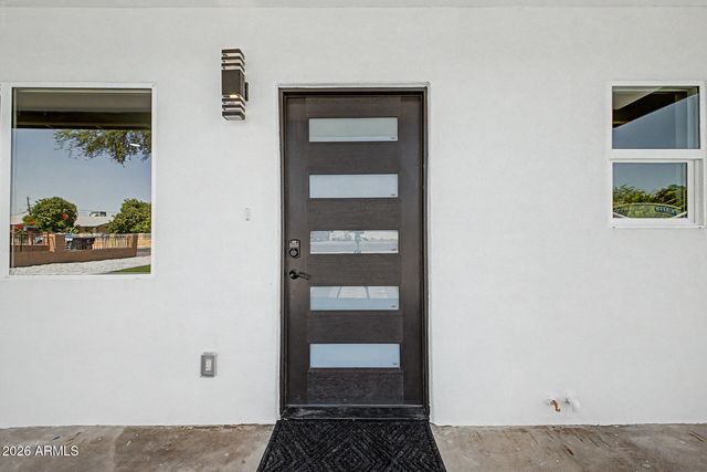 320 N 3RD Street, Avondale, AZ 85323