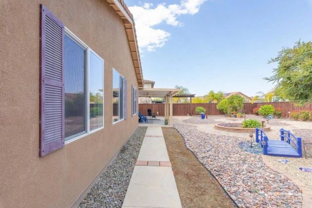 32224 Geranium Street, Winchester, CA 92596