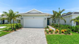 212 SE Via Sangro, Port Saint Lucie, FL 34952