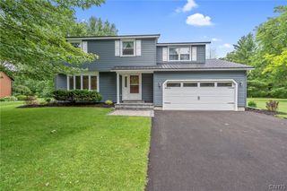 8069 Princess Path, Clay, NY 13090
