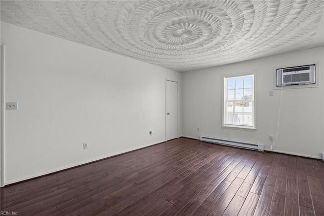 712 Roswell AVE, Norfolk, VA 23504