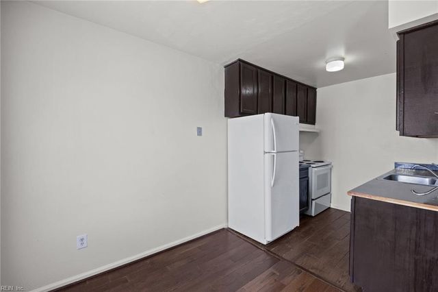 712 Roswell AVE, Norfolk, VA 23504