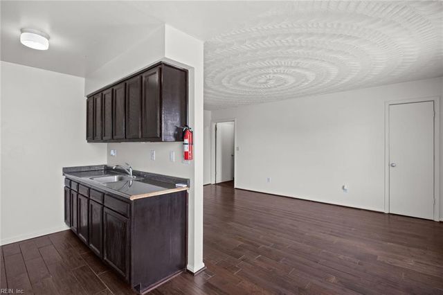712 Roswell AVE, Norfolk, VA 23504