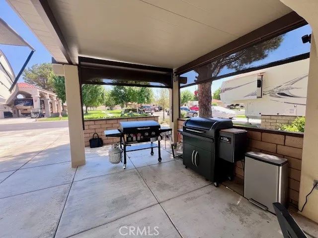 11594 Wedgewood, Apple Valley, CA 92308