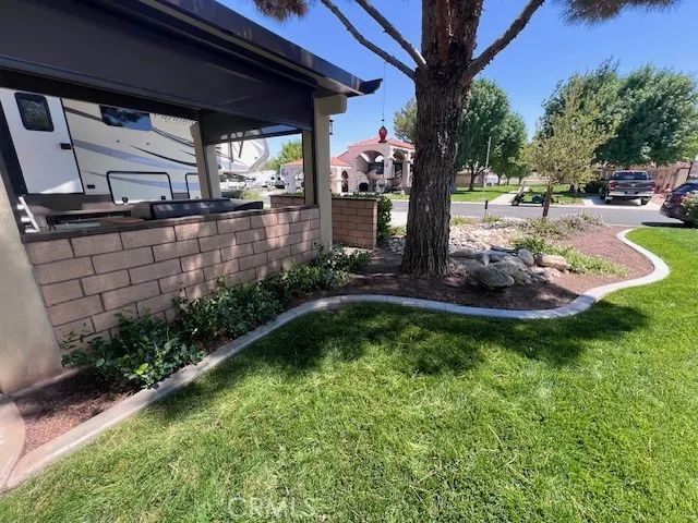 11594 Wedgewood, Apple Valley, CA 92308