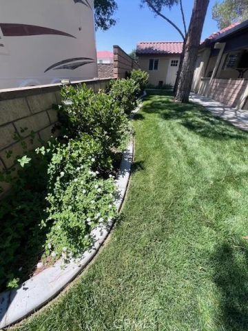 11594 Wedgewood, Apple Valley, CA 92308