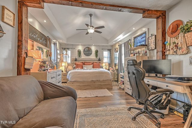 1621 Charles Street, Kingsport, TN 37660