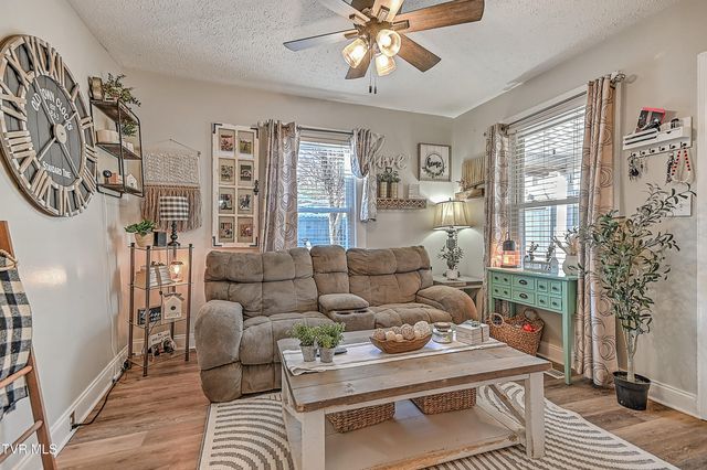 1621 Charles Street, Kingsport, TN 37660