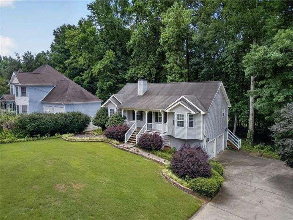72 Victorian Circle, Dallas, GA 30157